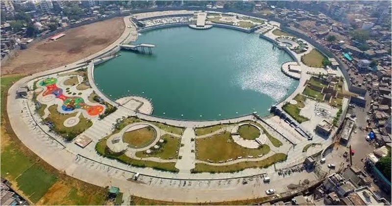 AI-powered digital twin for smart urban water infrastructure